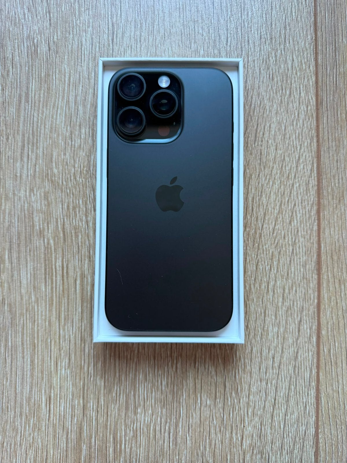 iPhone 16 pro 256GB, Telecommunicatie, Mobiele telefoons | Apple iPhone, Zwart, Ophalen of Verzenden, Zo goed als nieuw, 93 %