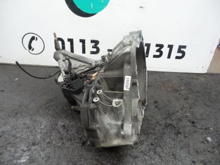 Boîte de vitesse d'un Nissan Micra (Micra 03-), Autos : Pièces & Accessoires, Transmission & Accessoires, -, 3 mois de garantie