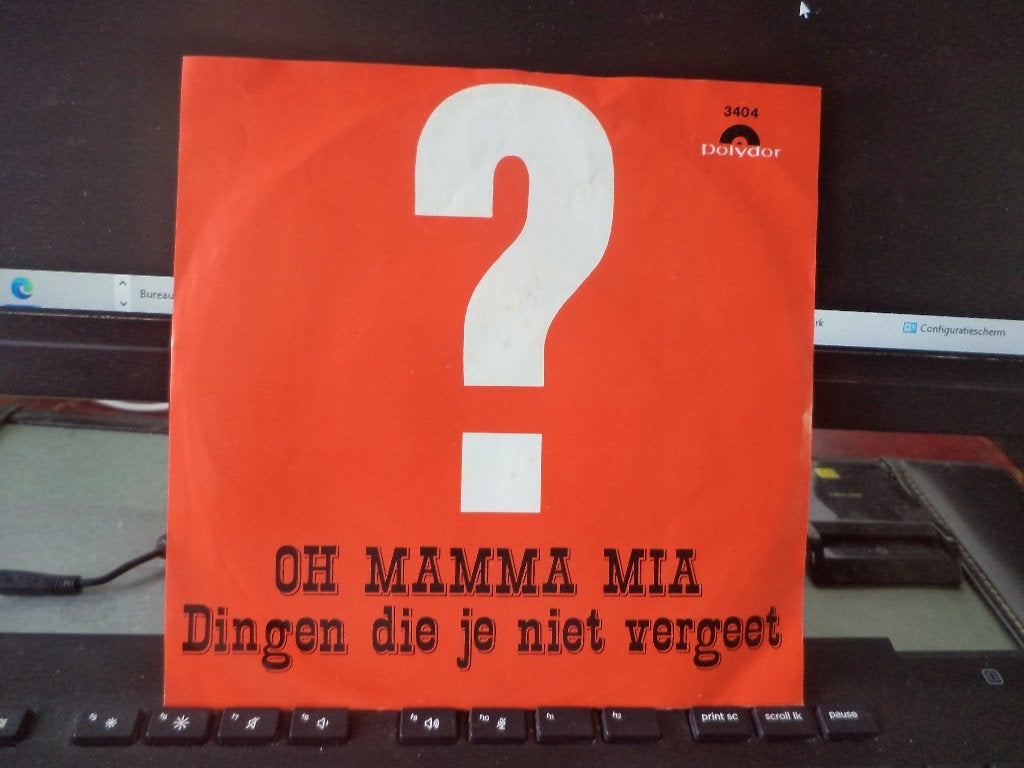 John Larry - Oh mamma Mia, Verzenden