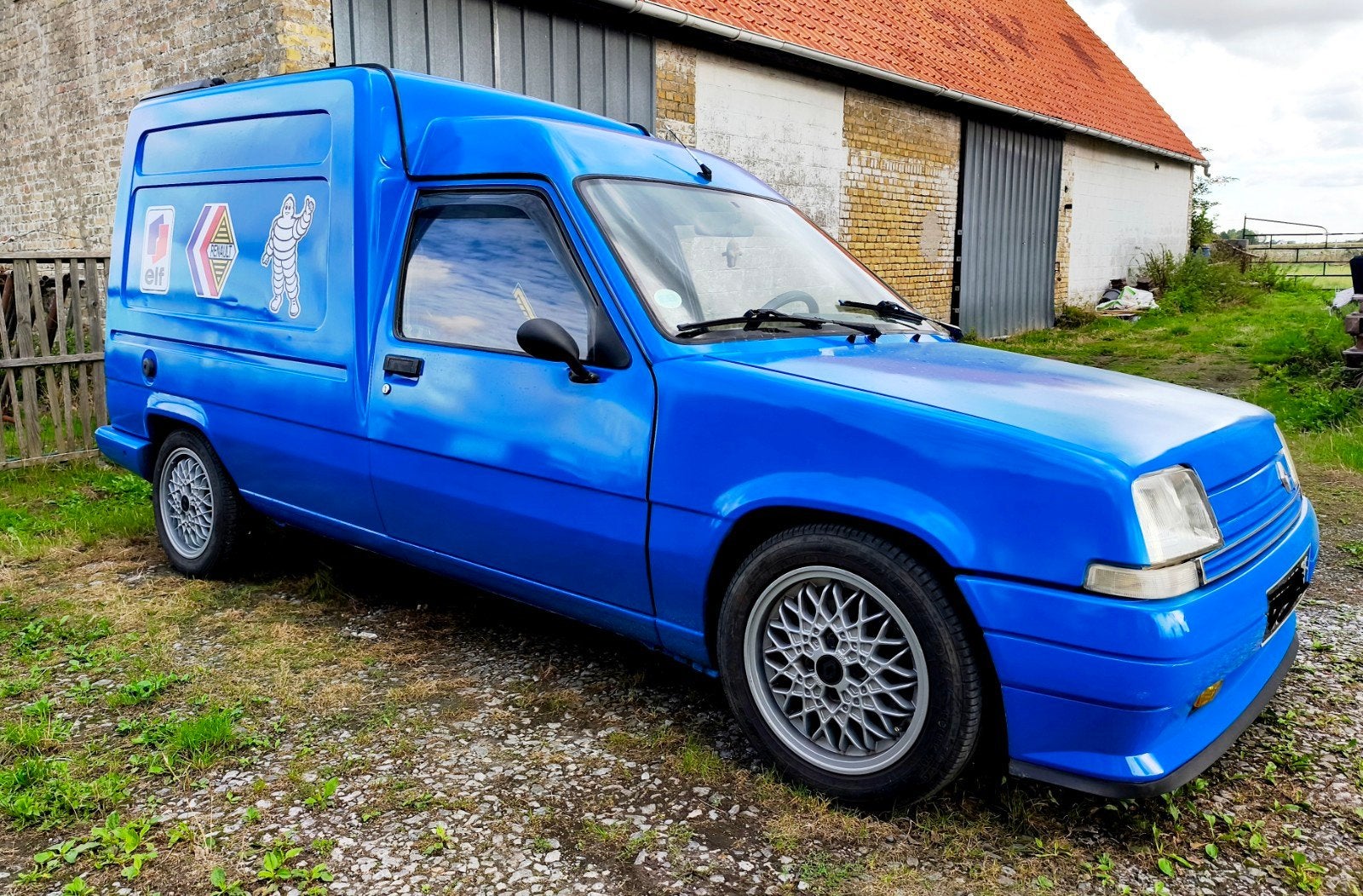 Renault express modifié, Bluetooth, Autres modèles, Achat, Particulier