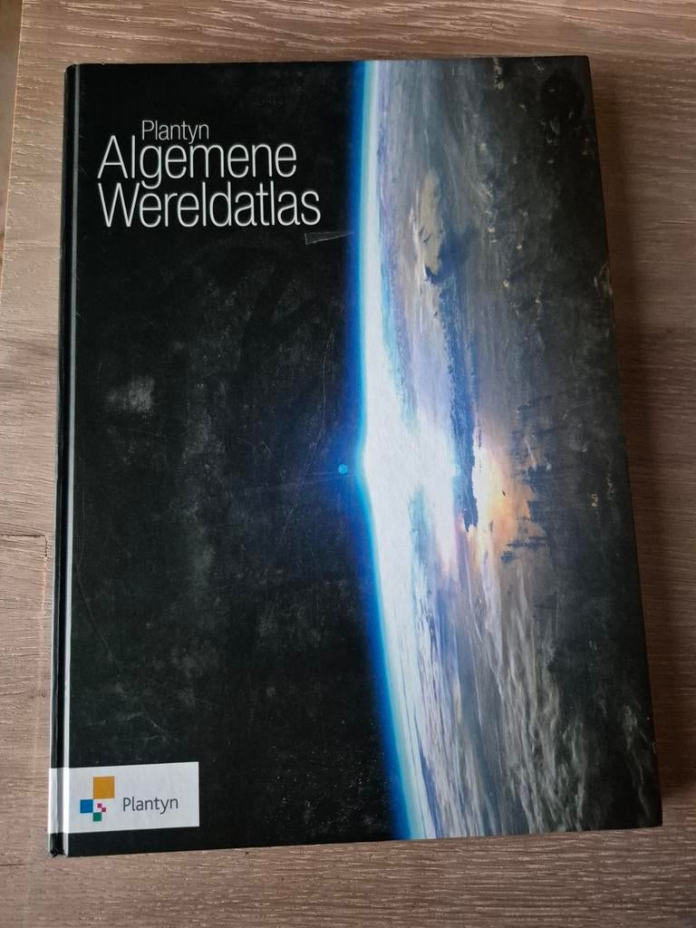 Etienne van Hecke - Plantyn algemene wereldatlas, Ophalen of Verzenden, Etienne van Hecke; Dirk Vanderhallen