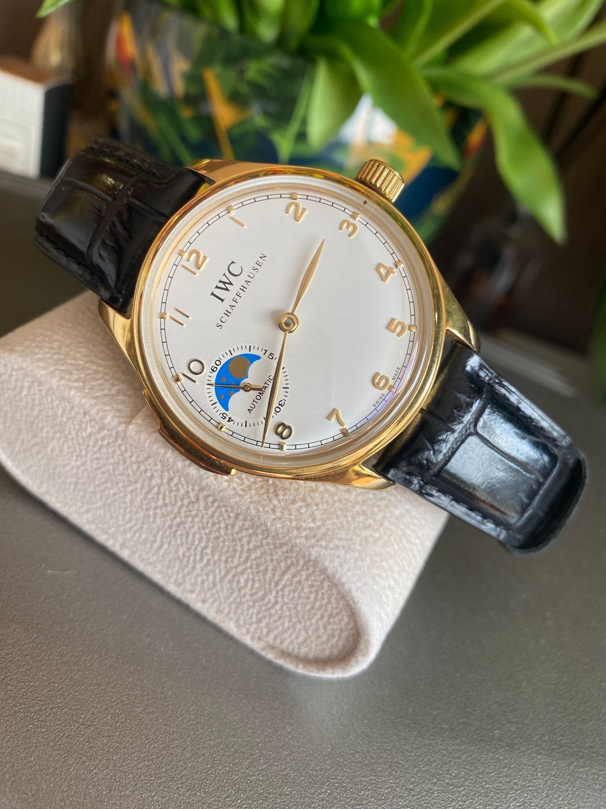 Horloge iwc, Ophalen of Verzenden, Nieuw, Geel