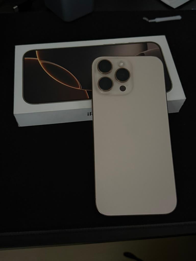 Iphone 16 pro max, Télécoms, Téléphonie mobile | Apple iPhone, 256 GB, Avec abonnement, IPhone 16 Pro Max, Comme neuf