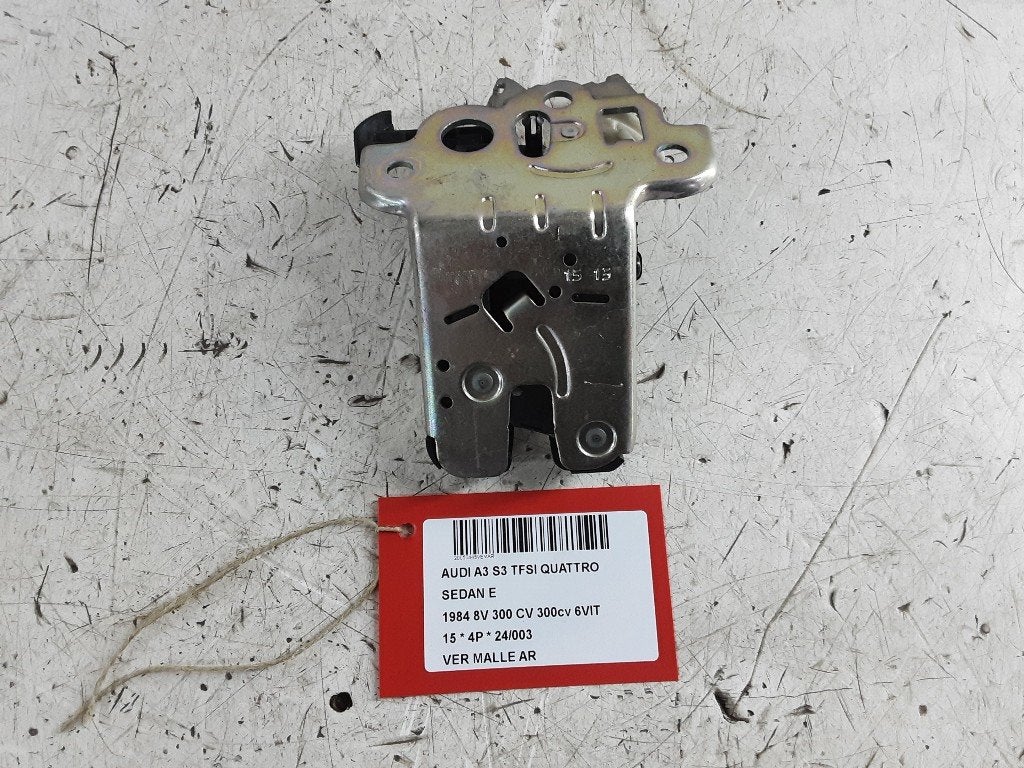ACHTERKLEPSLOT Audi S3 Limousine (8VM / 8VS) (4H0827505A), Achterklep, Info@audi.de, Audi, Audi AG