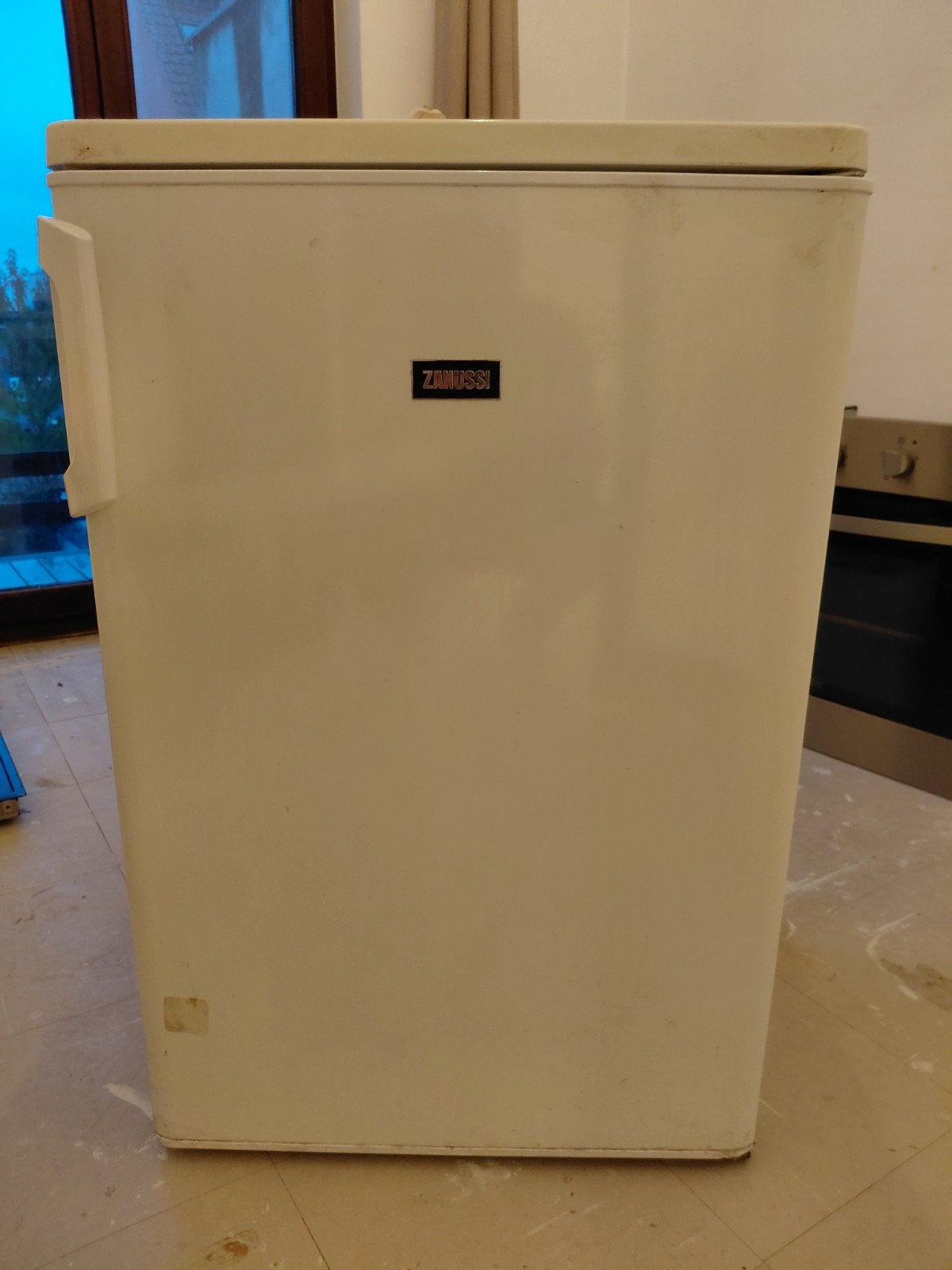 Donne frigo, Electroménager, Avec compartiment congélateur, Enlèvement, Utilisé, 45 à 60 cm
