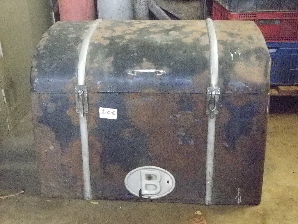 Kofferbak van Ancestor, Motoren, Particulier, Gebruikt