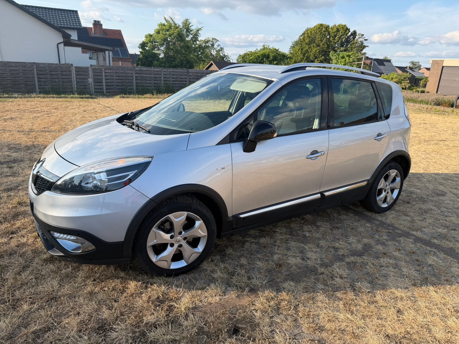 Renault Megane Scenic 1.2 benzine 11/2013 140.0000km airco, Autos, Achat, Entreprise, Boîte manuelle, Noir