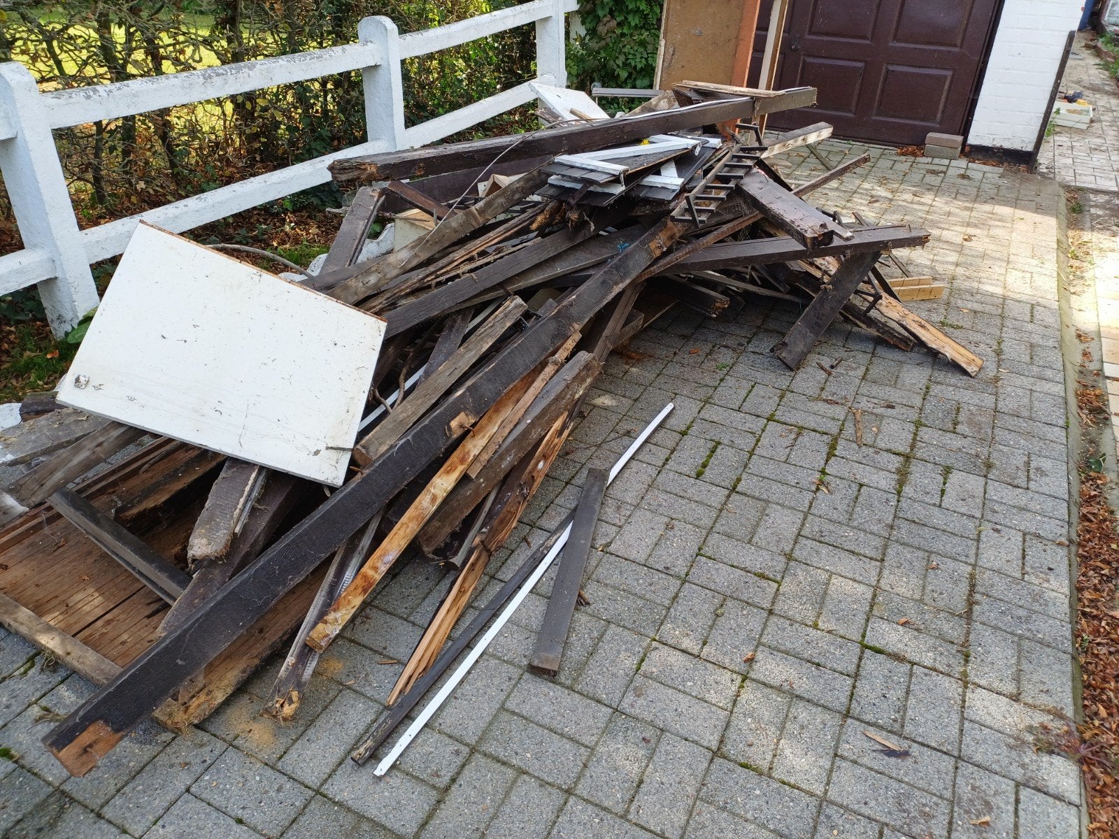 Gratis brandhout, Enlèvement