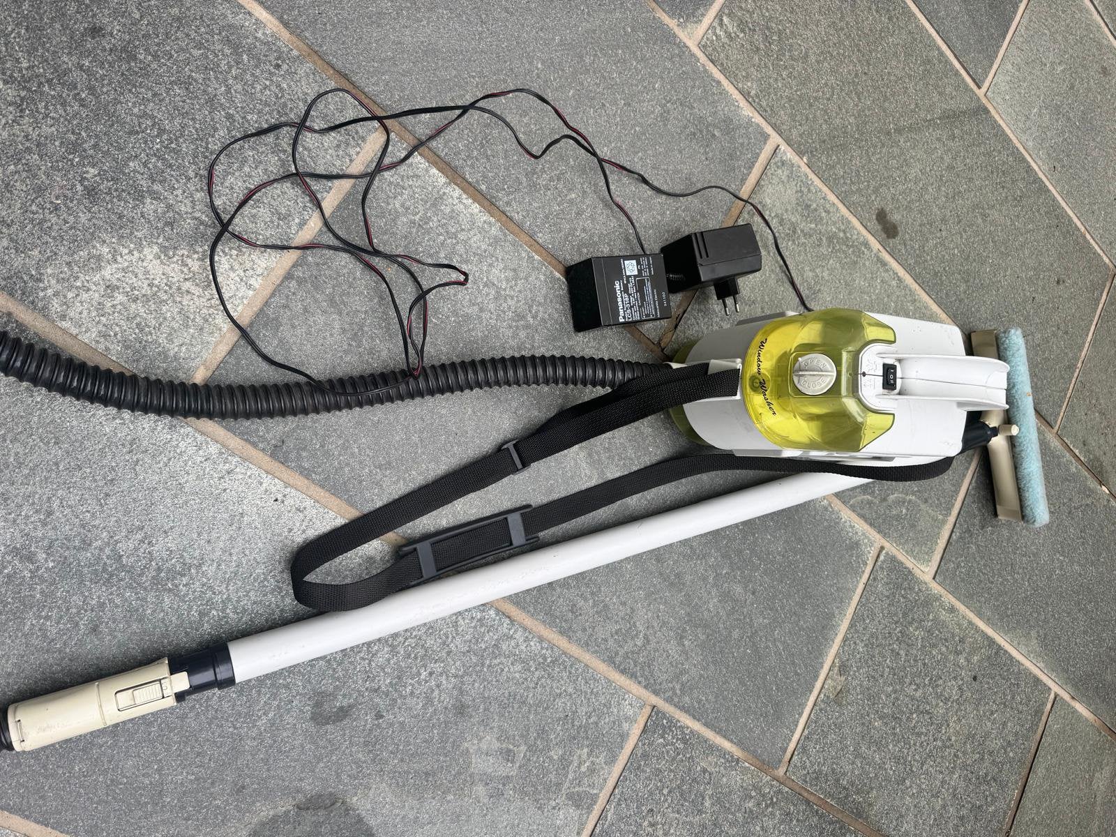 Ruitenreiniger Karcher, Enlèvement ou Envoi, Comme neuf, Batterie
