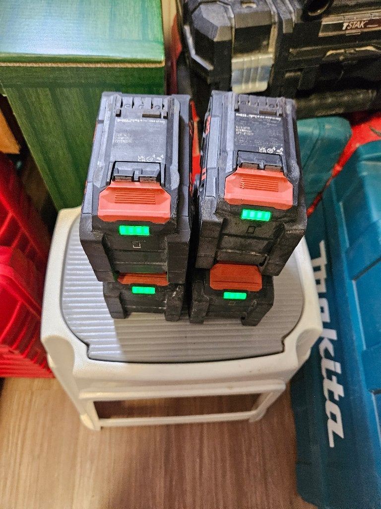 Hilti Nuron Batterijen Accu B 22-170 B 22-255 Li-ion, Ophalen, Zo goed als nieuw