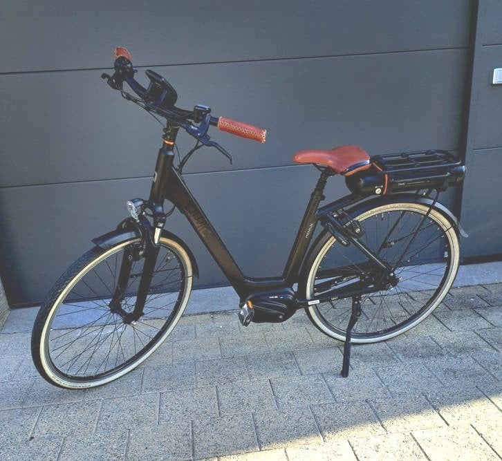 elektrische fiets middenmotor, Fietsen en Brommers, Elektrische fietsen, Ophalen, Zo goed als nieuw, 50 km per accu of meer, Qwic