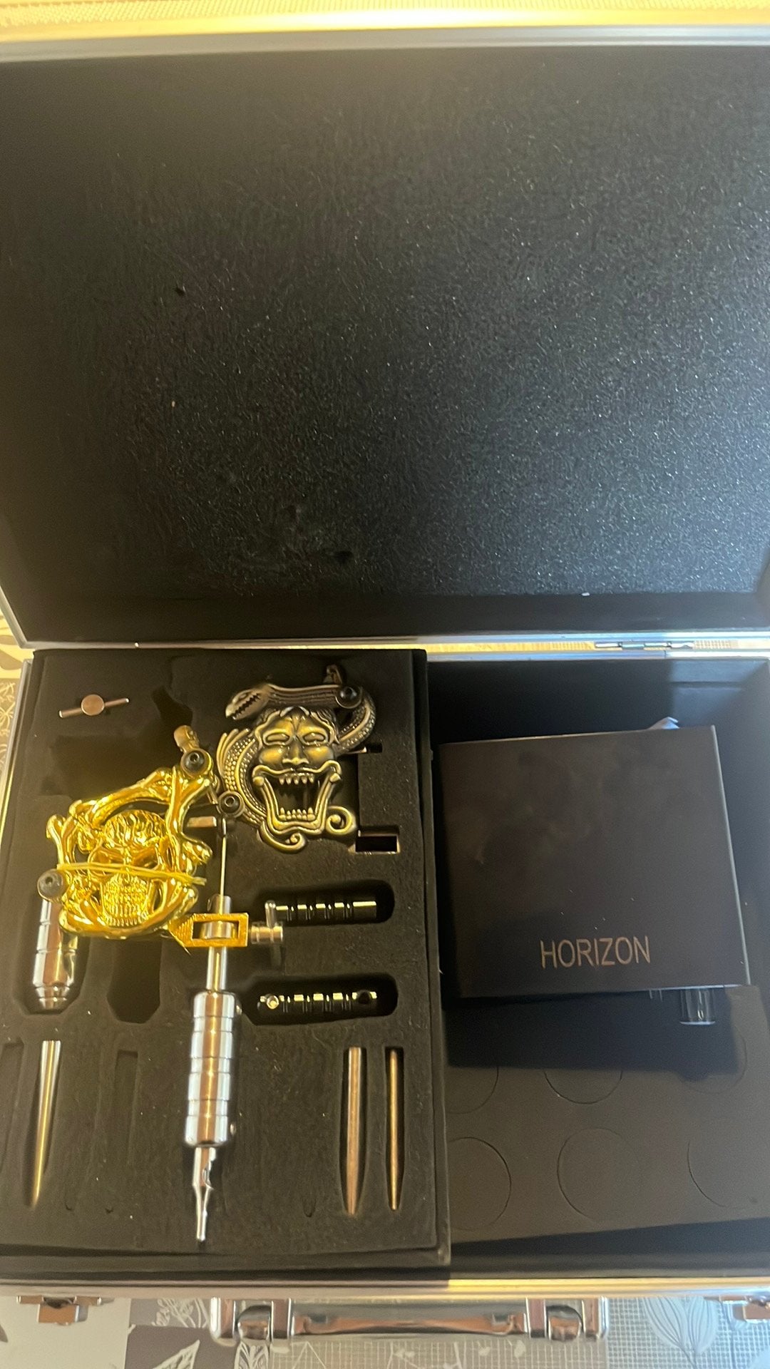 Tattoo machine, Ophalen, Zo goed als nieuw