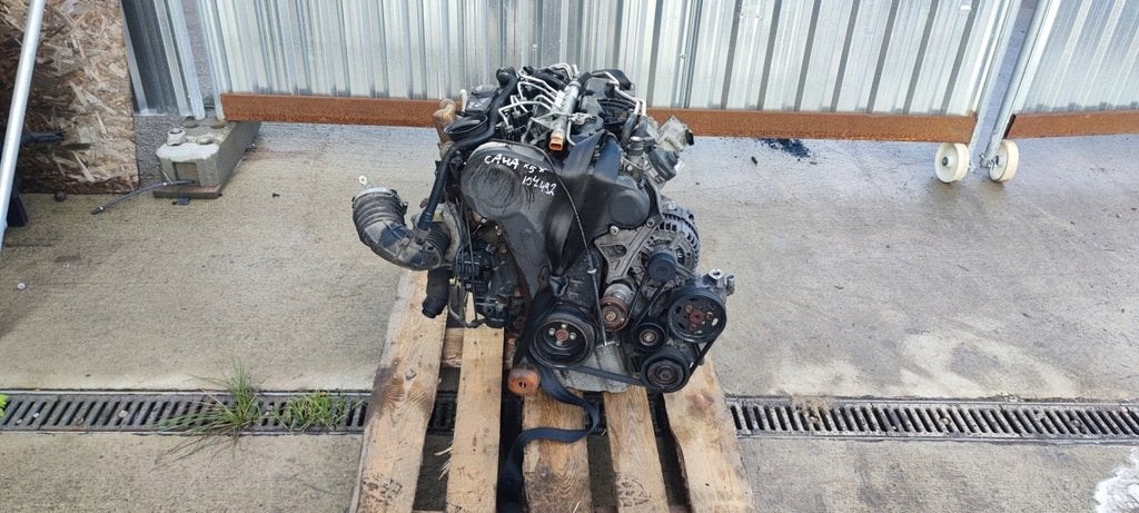 Moteur CAHB Complet A4 A5 AUDI A6 Q5, Autos : Pièces & Accessoires, Envoi, Utilisé, Daihatsu