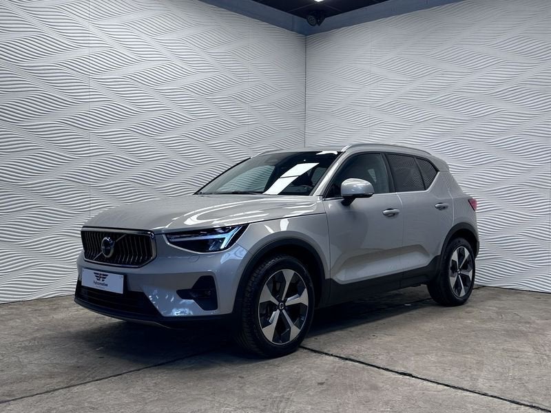 Volvo XC40 2.0i B3*AUT*ULTIMATE BRIGHT*GOOGLE*H/K*, Autos, Volvo, Cuir, Argent ou Gris, Achat, Euro 6