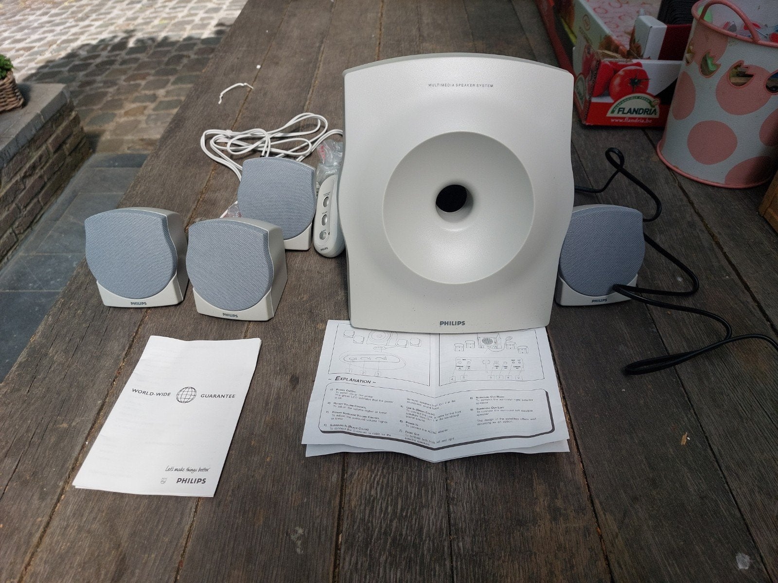 Kit Surround Philips neuf dans sa boîte. 40 W RMS. r, Enlèvement ou Envoi, Philips
