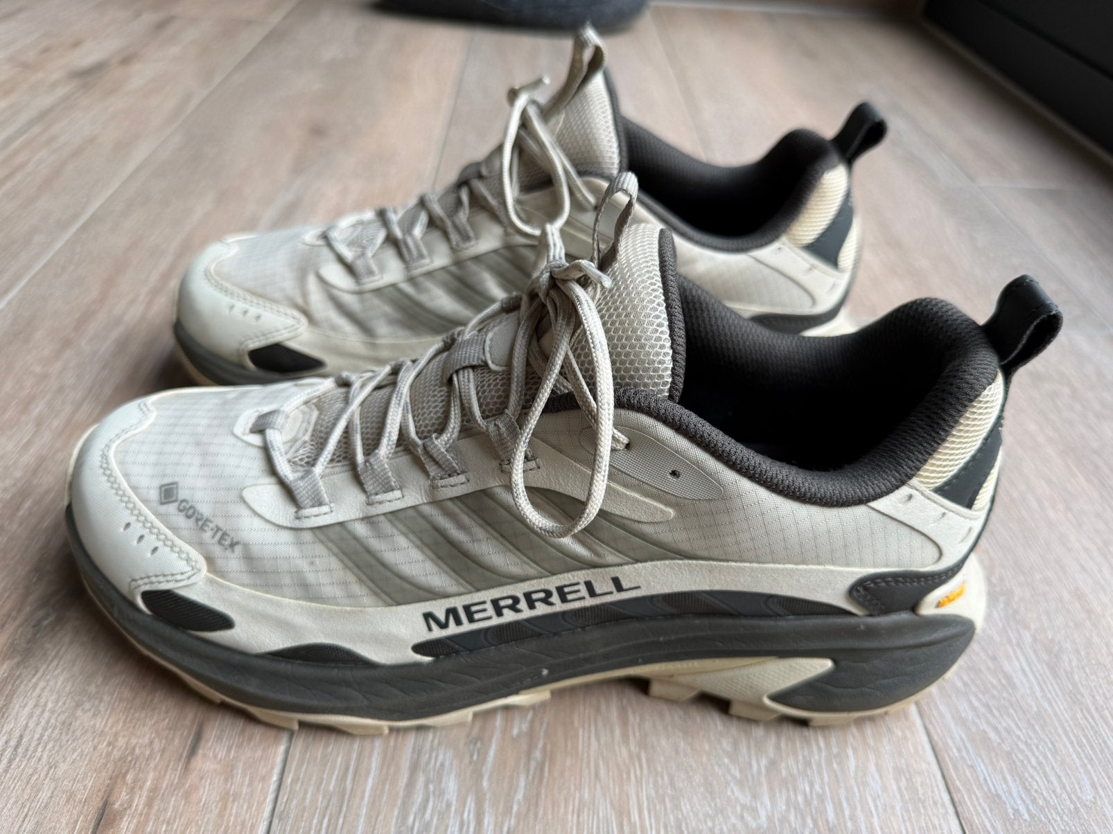 Merrell wandelschoenen – zo goed als nieuw – Maat 43,5, Kleding | Heren, Schoenen, Wit, Zo goed als nieuw, Wandelschoenen, Ophalen of Verzenden