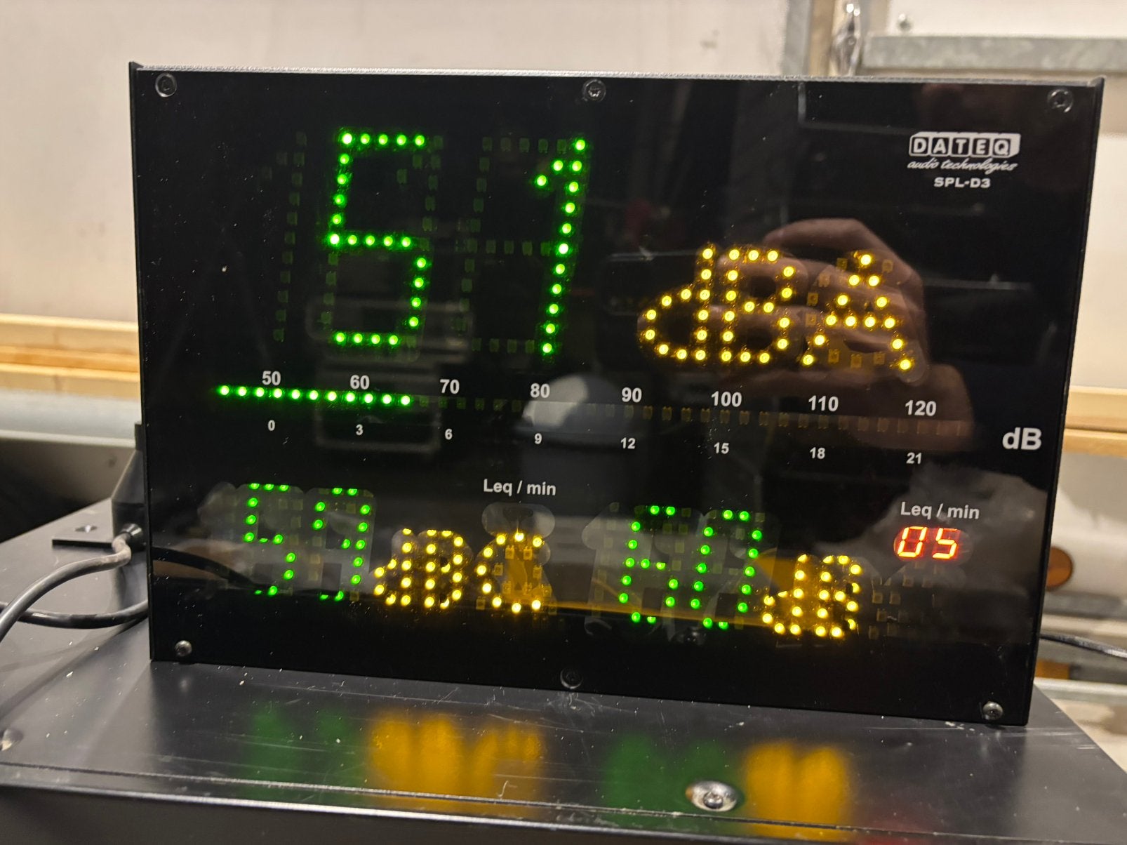 Dateq SPL-D3 - Large SPL Display Decibelmeter met logfunctie, Ophalen of Verzenden, Zo goed als nieuw, Audio