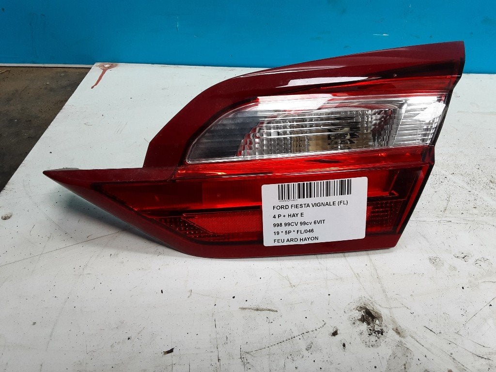 ACHTERLICHT RECHTS ACHTERKLEP Ford Fiesta 7 (H1BB13A602BH), Gebruikt, Mevr. I. Hauben, Ford, Rue de l'Espoir 34 34
4030  GRIVEGNÉE, BE