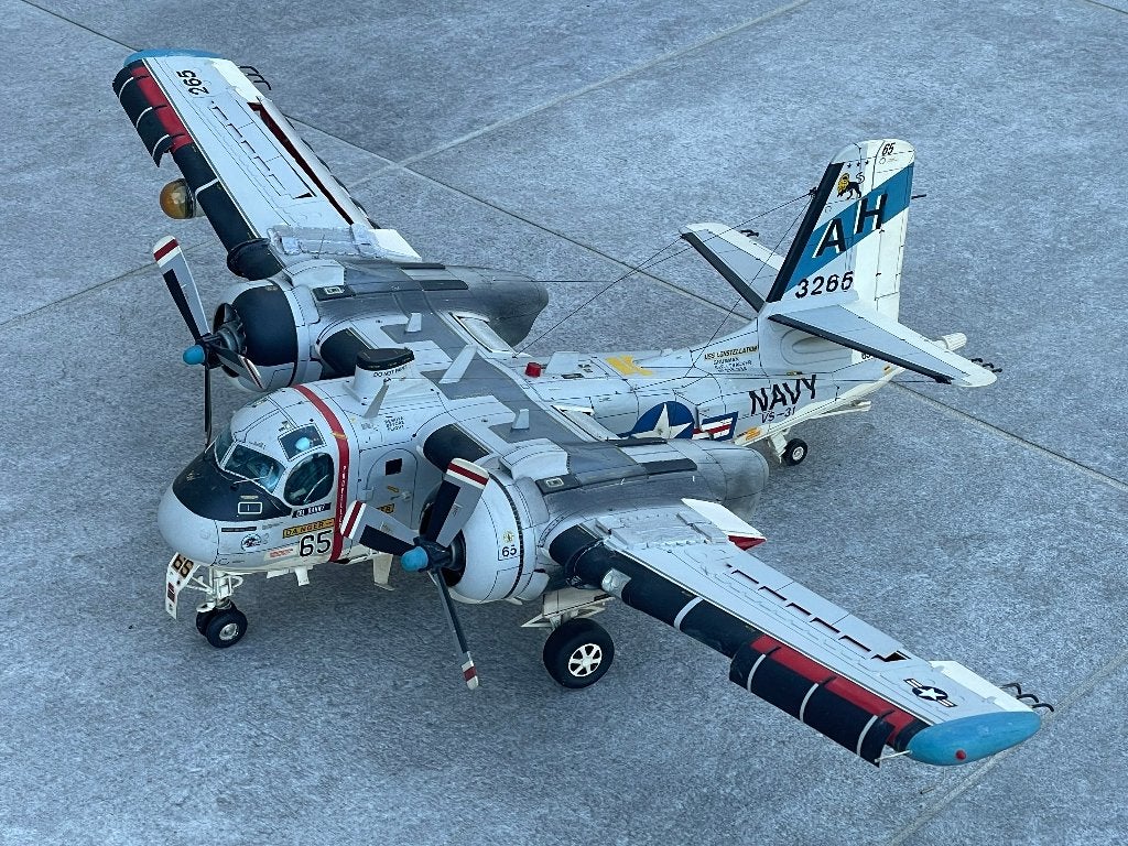 Maquette Grumman S-2 Tracker, Hobby & Loisirs créatifs, Modélisme | Avions & Hélicoptères, Enlèvement, Utilisé
