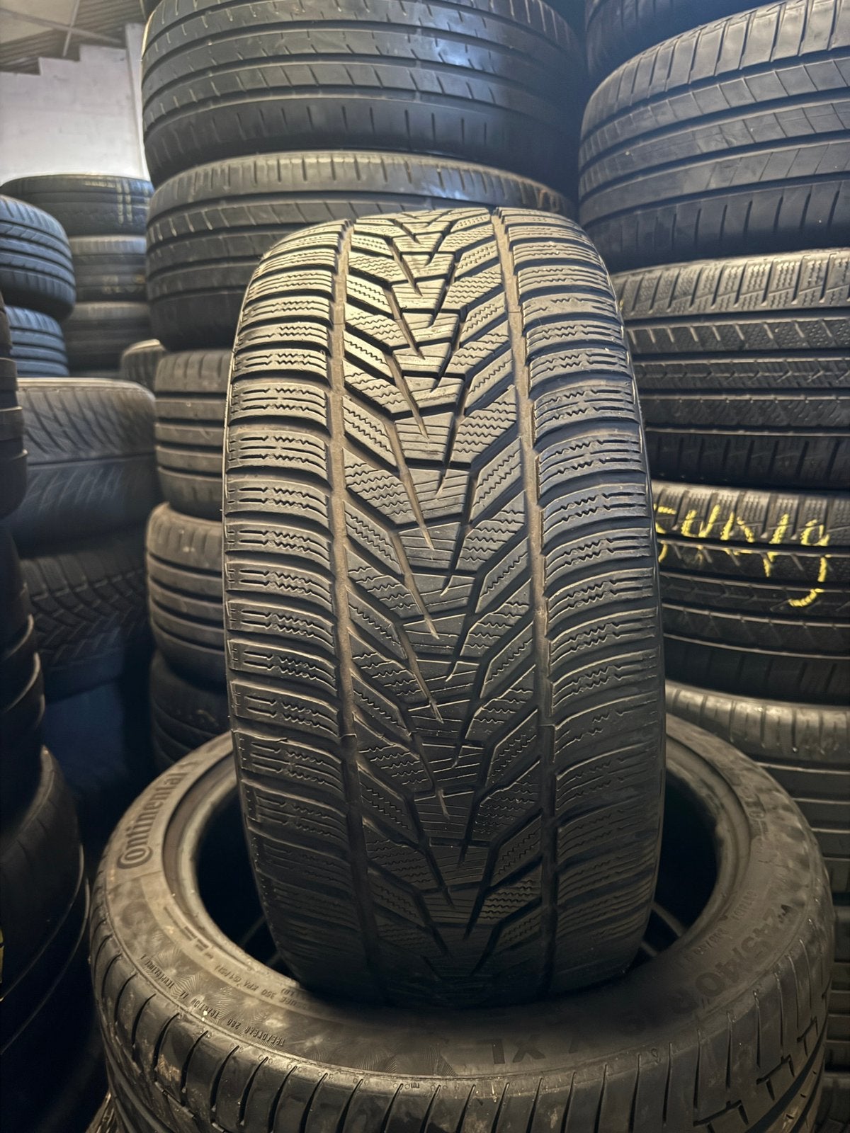 245/35/19 Hankook avec montage et équilibrage, Enlèvement