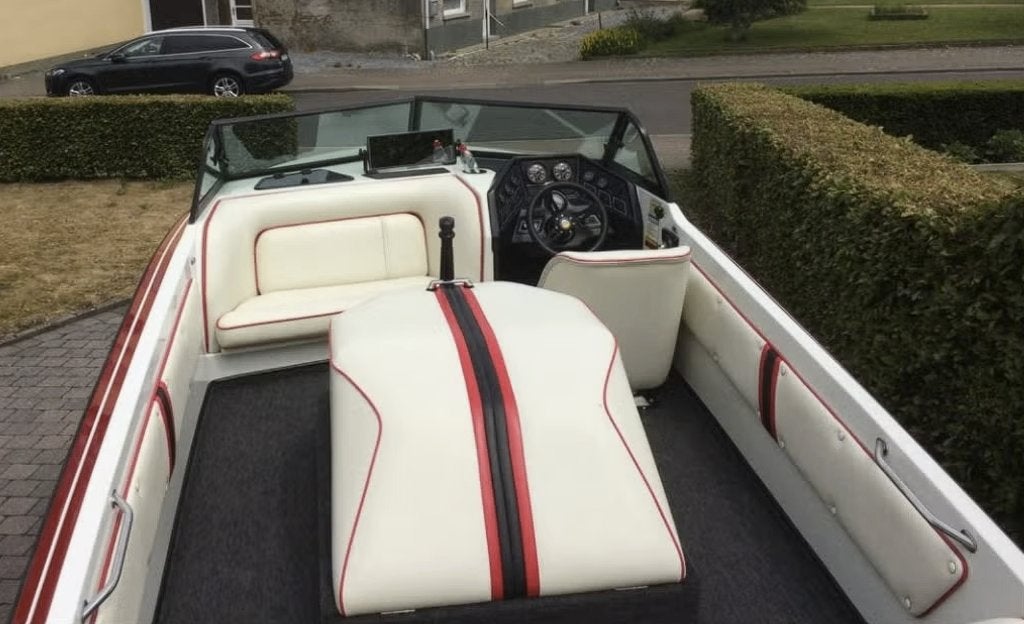 Speedboot binnenboord waterski, Sports nautiques & Bateaux, Speedboat, 50 cm, 260 ch, 200 ch ou plus, 6 m