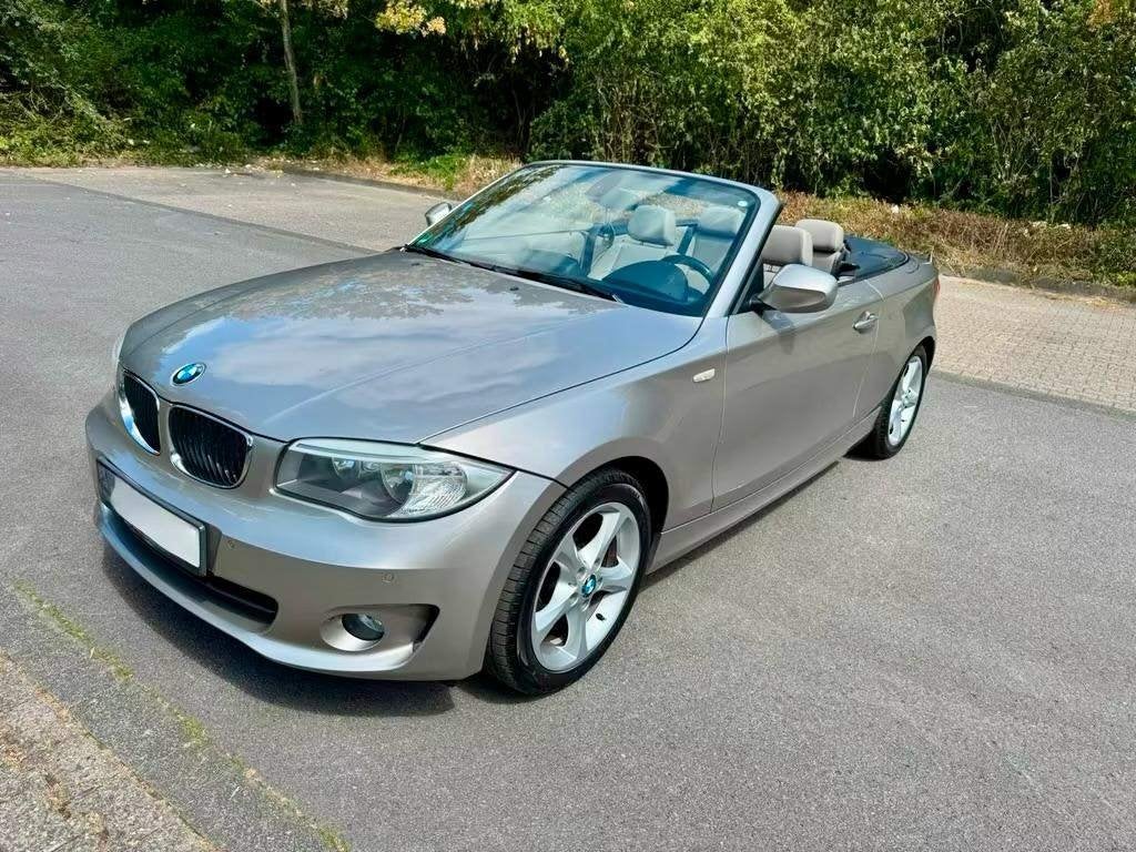 BMW 118 Cabriolet Automatic*/ Nieuwe ketting ✅ +APK, Auto's, Automaat, 1995 cc, Beige, Cabriolet