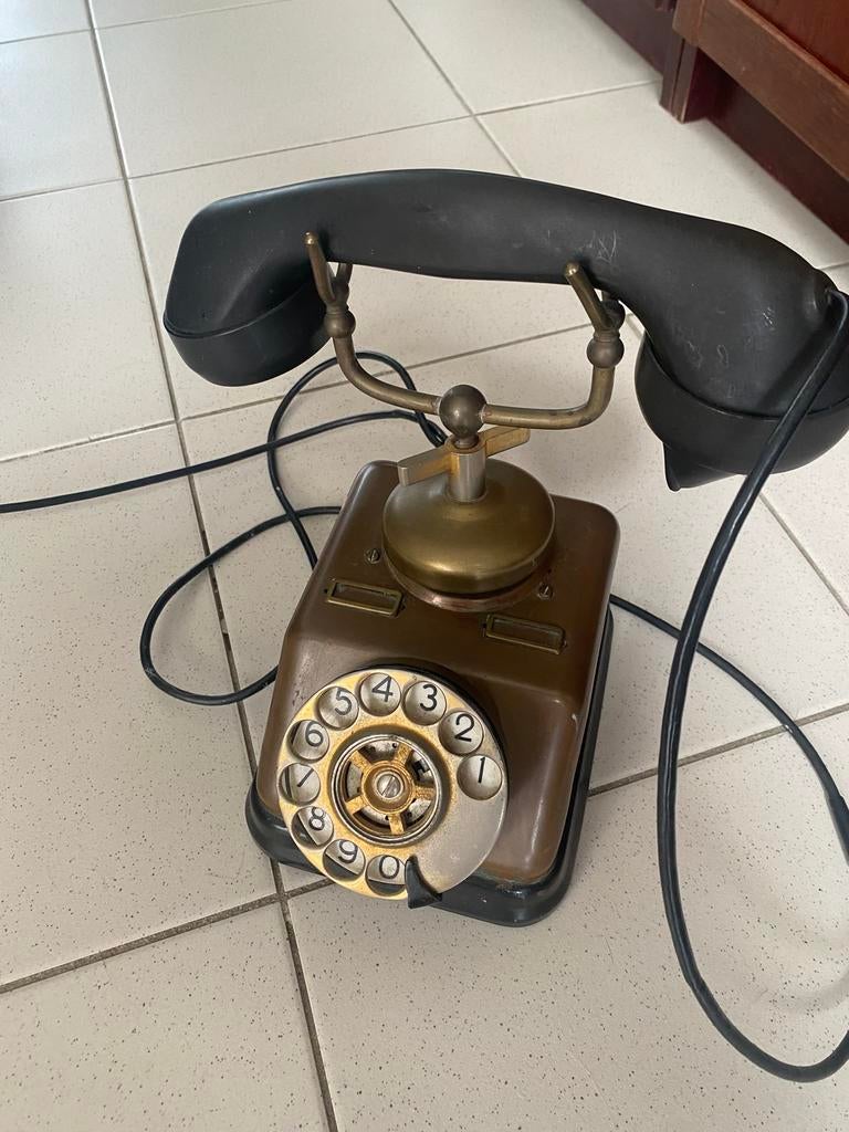 Ancien téléphone en cuivre, Télécoms, Enlèvement, Utilisé