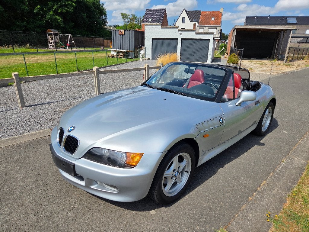 BMW Z3 1.9i Roadster – 69.400 km – 140 pk – Oldtimer, Euro 2, Achterwielaandrijving, Lederen bekleding, 4 cilinders