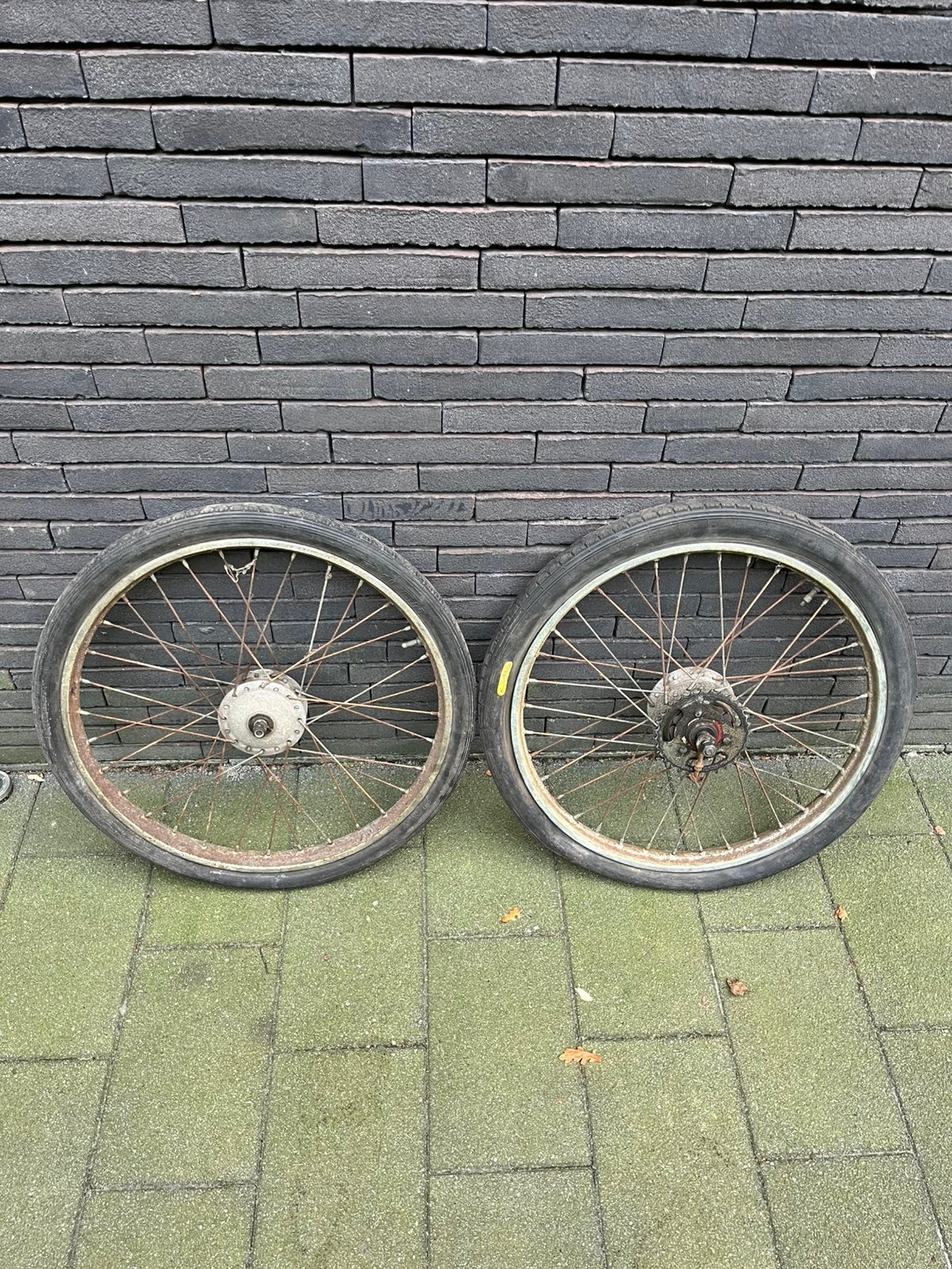 Set wielen honda pc50, Enlèvement ou Envoi, Comme neuf