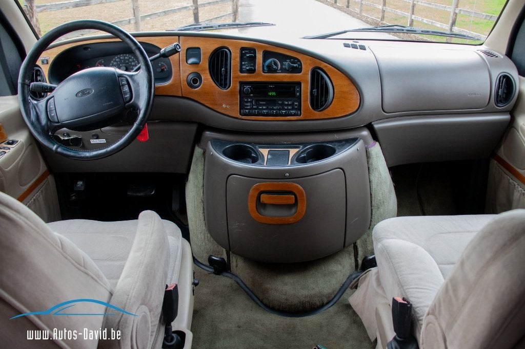 Camping-car Ford E150 Econoline 4,6 V8/LPG/TOWHAAK, Autos, Achat, 6 portes, Beige, Entreprise