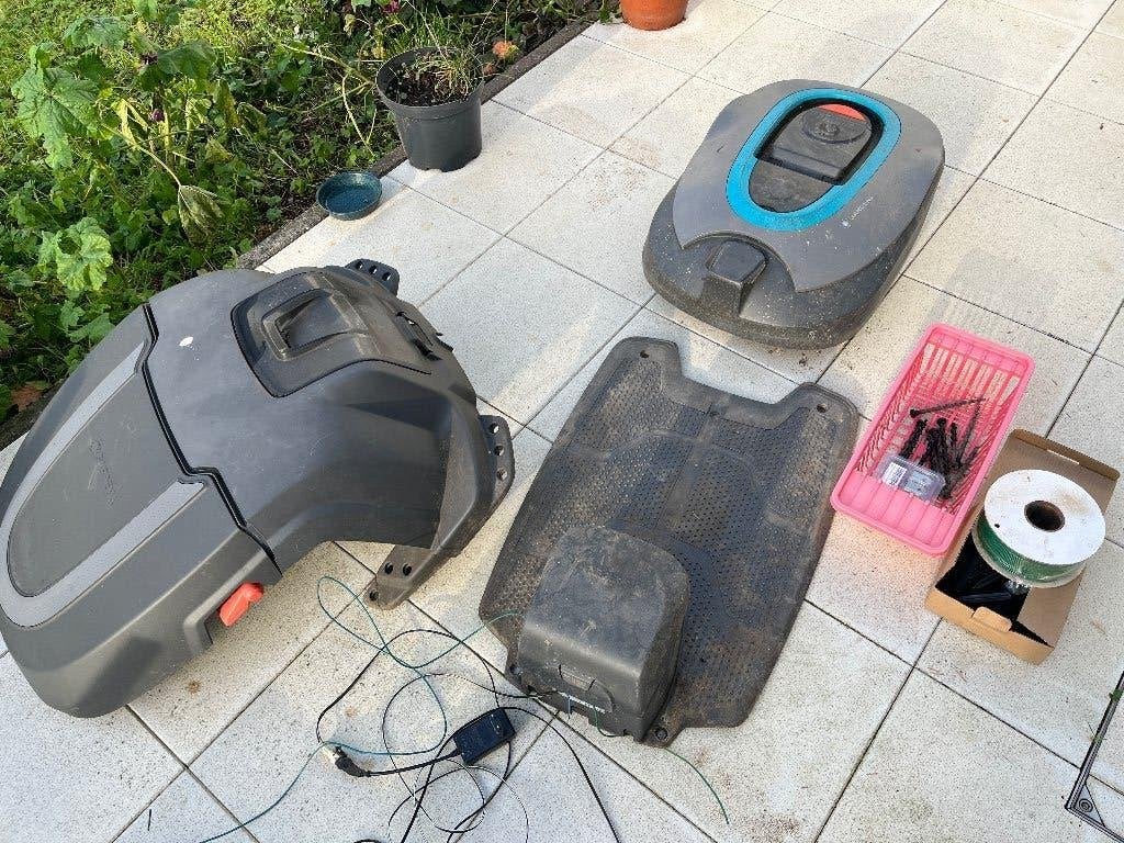 Robot tondeuse Gardena Smart Sileno+ R130LiC, Utilisé, Plus de 25 cm, GARDENA, Enlèvement