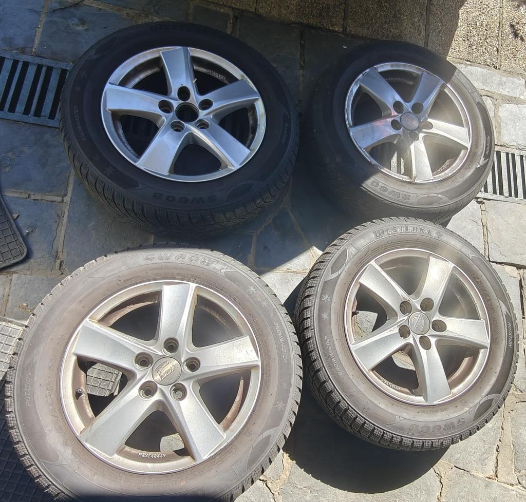 @ 4X JANTES alutec Vw Golf A3 5x112 + Pneus 195 65 R15 91H @, 15 pouces, Pneus et Jantes, 4 Saisons, Véhicule de tourisme