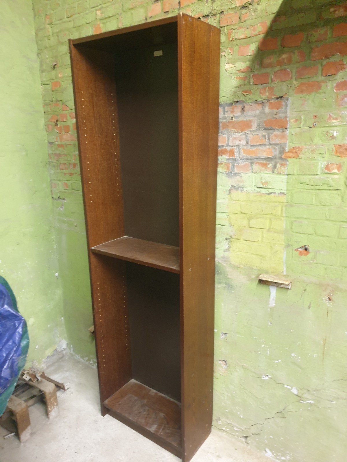 Armoire robuste, Enlèvement