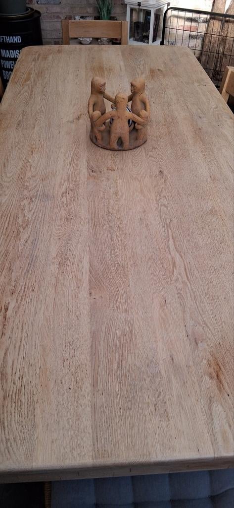 Gesableerde eiken tafel en 6 stoelen., Ophalen