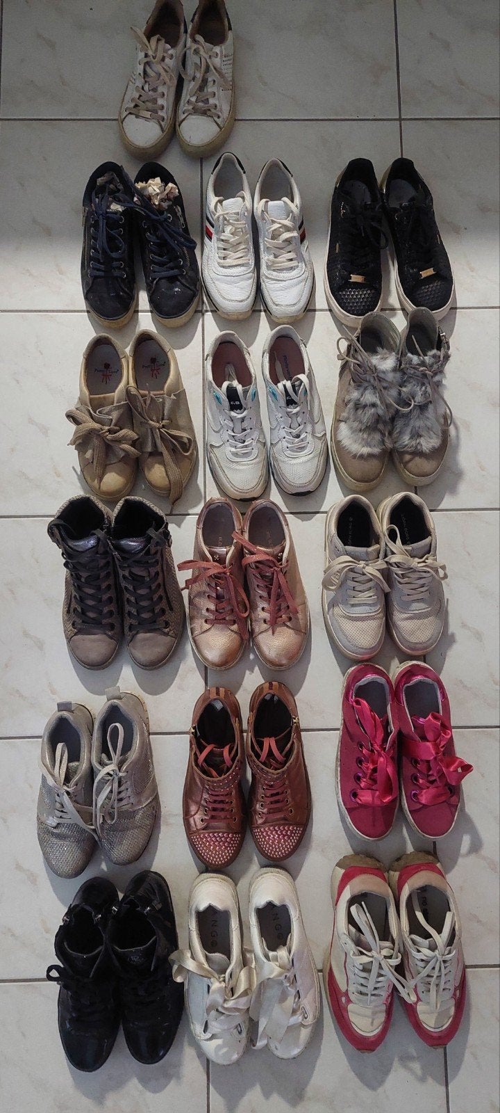16 paar sneakers Maat 36, Enlèvement ou Envoi, Taille 36 (S)