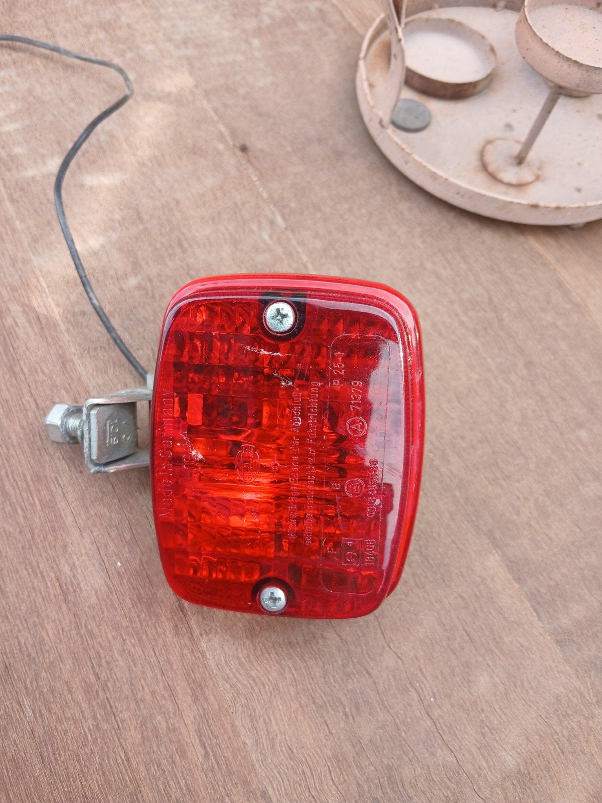 Hella mistlicht, Auto-onderdelen, Verlichting, Ophalen