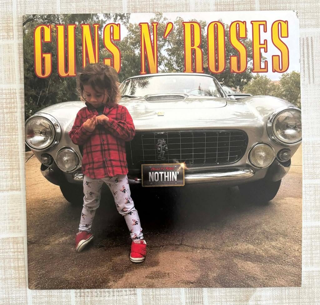 Guns N' Roses - Nothin' / Atlas (Yellow Vinyl) (SV), CD & DVD, Édition limitée, Pop rock, Enlèvement ou Envoi, 7 inch