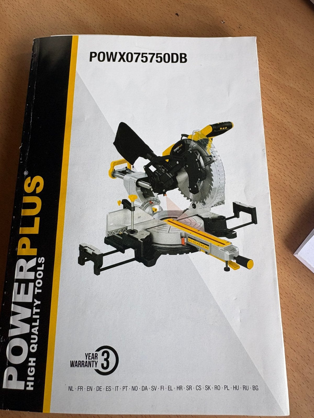 Power plus telescopische dubbel verstekzaag, Doe-het-zelf en Bouw, Ophalen, Zo goed als nieuw