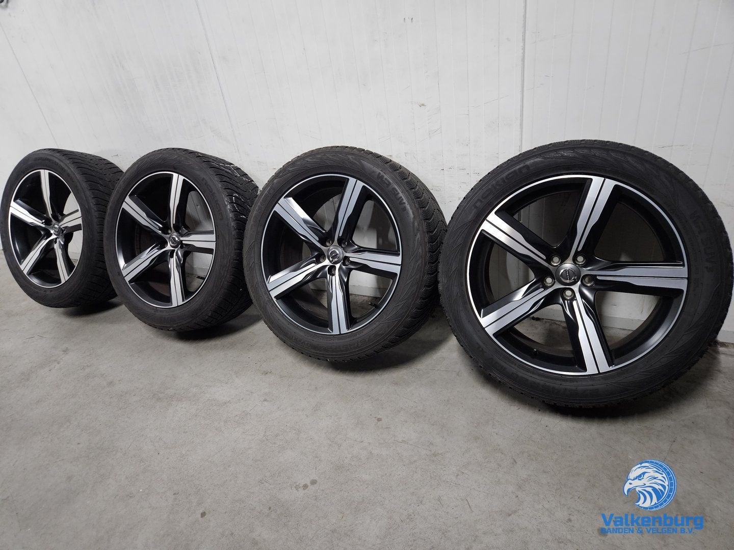 6-7mm! Originele Volvo XC90 5-Spoke Matt Black Diamond Cut R, Auto-onderdelen, Gebruikt, -, 275 mm, -
