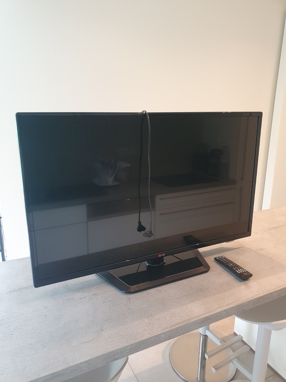LG flatscreen tv, LED, 40 à 60 cm, Comme neuf, Enlèvement