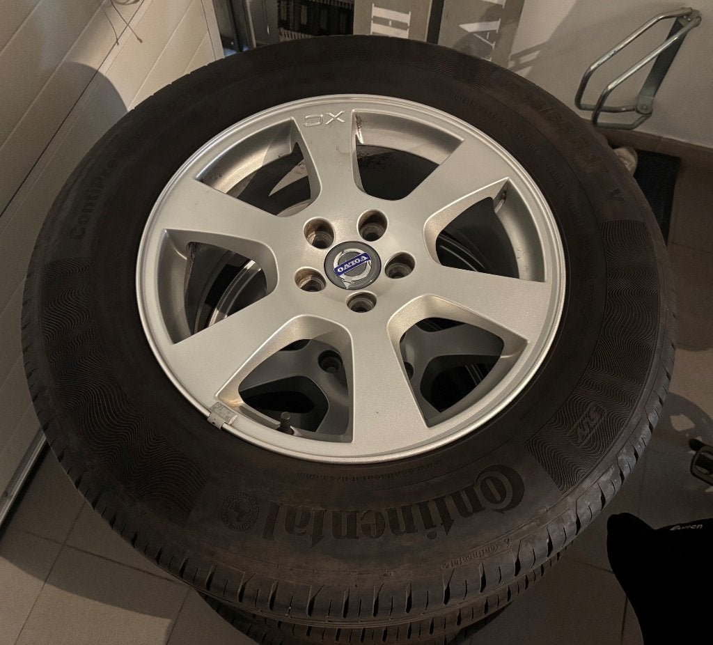Zomerbanden Volvo XC60, Auto-onderdelen, Banden en Velgen, Banden en Velgen, Zomerbanden, 17 inch, 265 mm, Personenwagen, Gebruikt