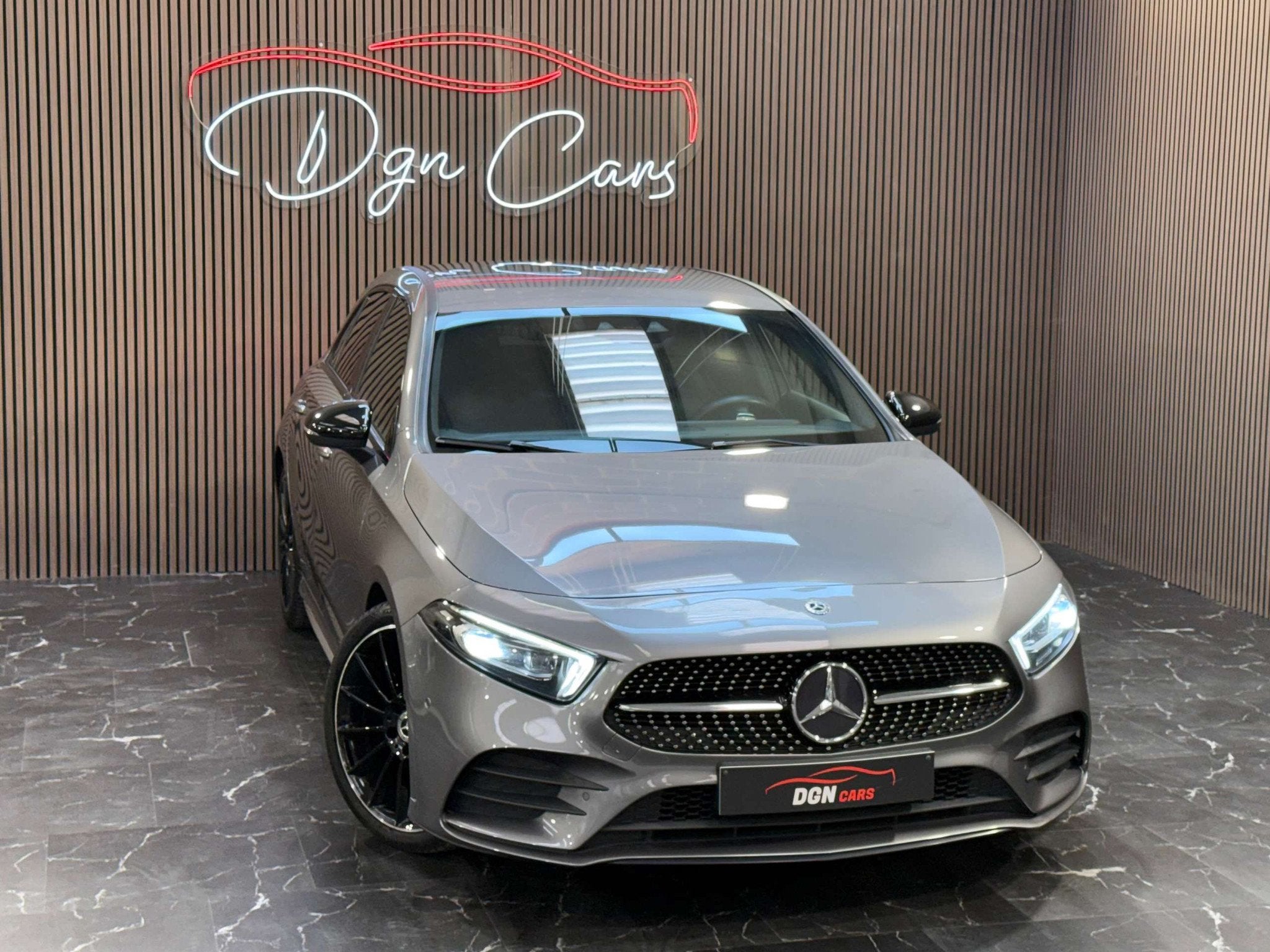 Mercedes-Benz A-Klasse 180 A 180 d AMG LINE (bj 2020), Auto's, Mercedes-Benz, Automaat, Gebruikt, 4 cilinders, 116 pk