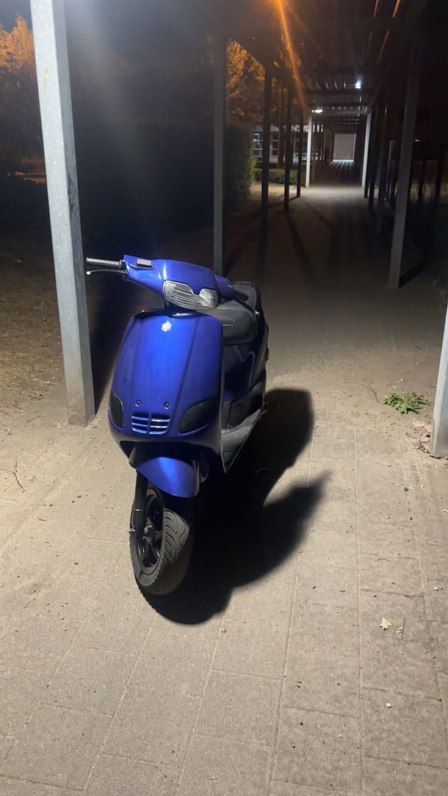 Piaggo zip type 3 70 cc, Fietsen en Brommers, Ophalen, Zo goed als nieuw, Piaggio