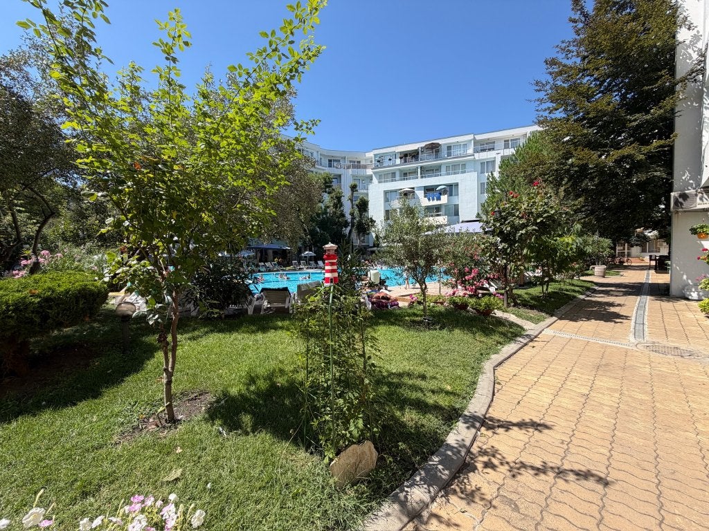 Appartement met 1 slaapkamer | Yassen Complex, Immo, Overig Europa, 2 kamers, 54 m², Stad