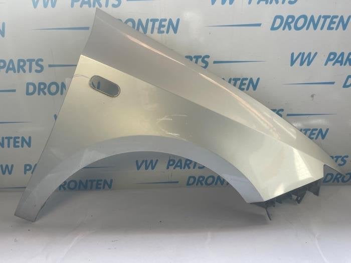 Aile avant droite d'un Seat Ibiza (LX7W), -, 3 mois de garantie, Utilisé, -