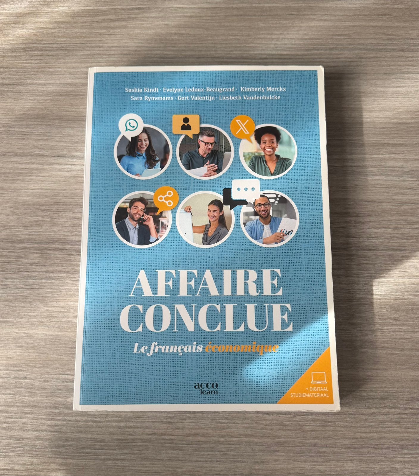 Affaire Conclue, Ophalen of Verzenden, Zo goed als nieuw, Diverse auteurs