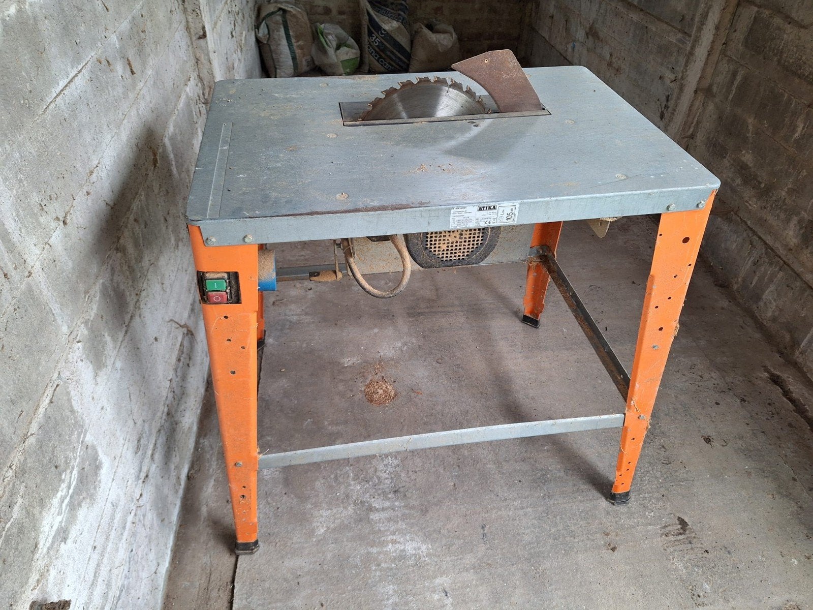 Table de scie, Bricolage & Construction, Enlèvement