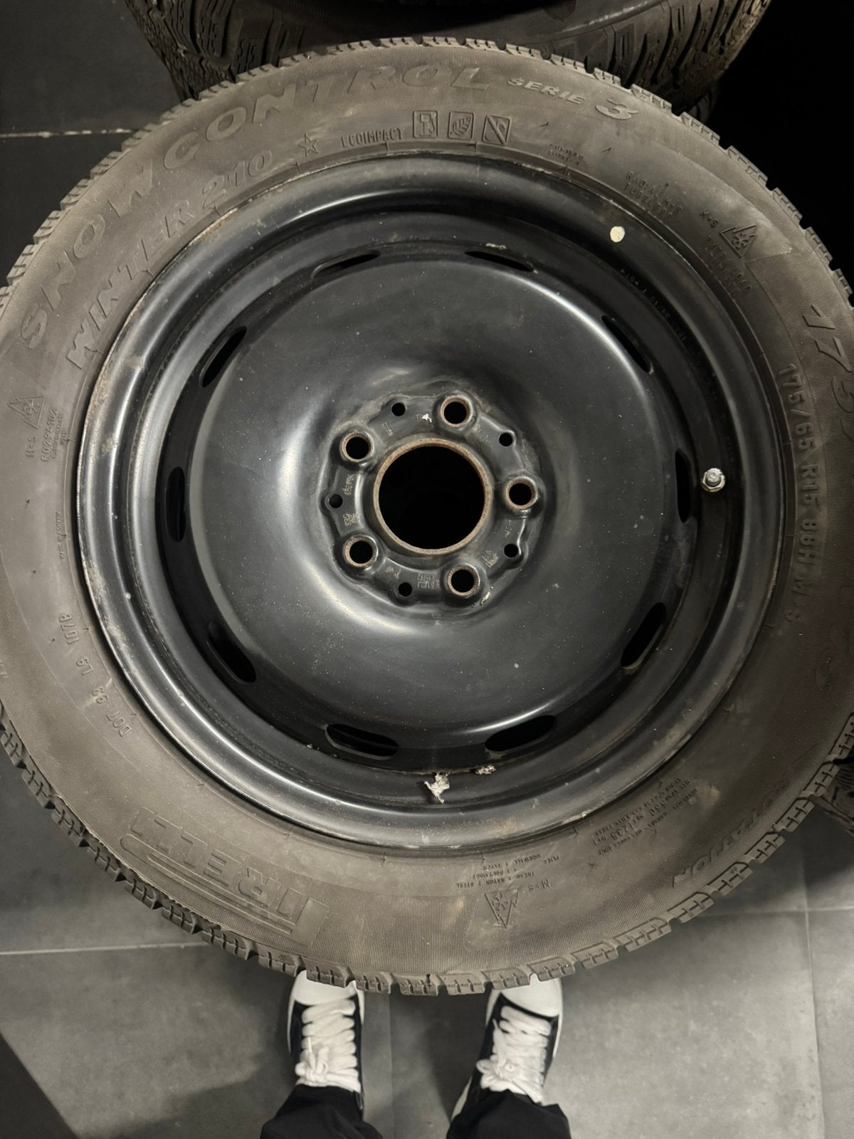: 4 roues hiver 15” Pirelli 175/65 R15 jantes acier, 15 pouces, Pneus hiver, Pneu(s), Enlèvement
