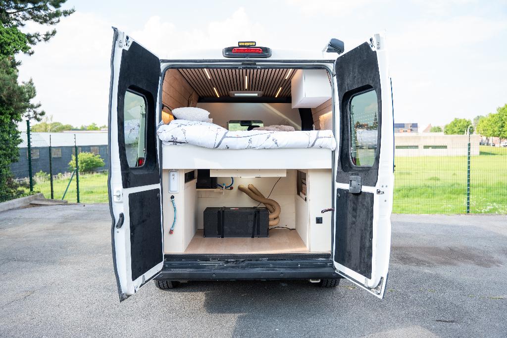 *** Mobilhome Citroen Jumper Off Grid 2/3 personnes ***, Autres marques, Siège standard, Boîte manuelle, Auvent