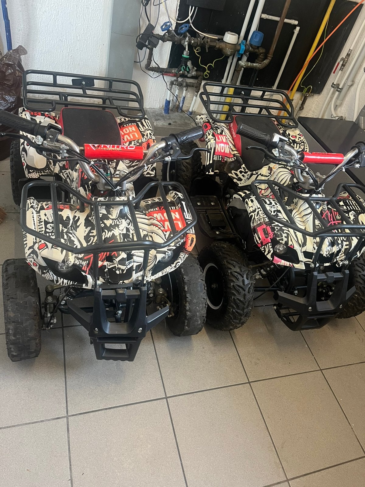 Kinder quad elektrische batterijen moet vervangen, Ophalen, Zo goed als nieuw